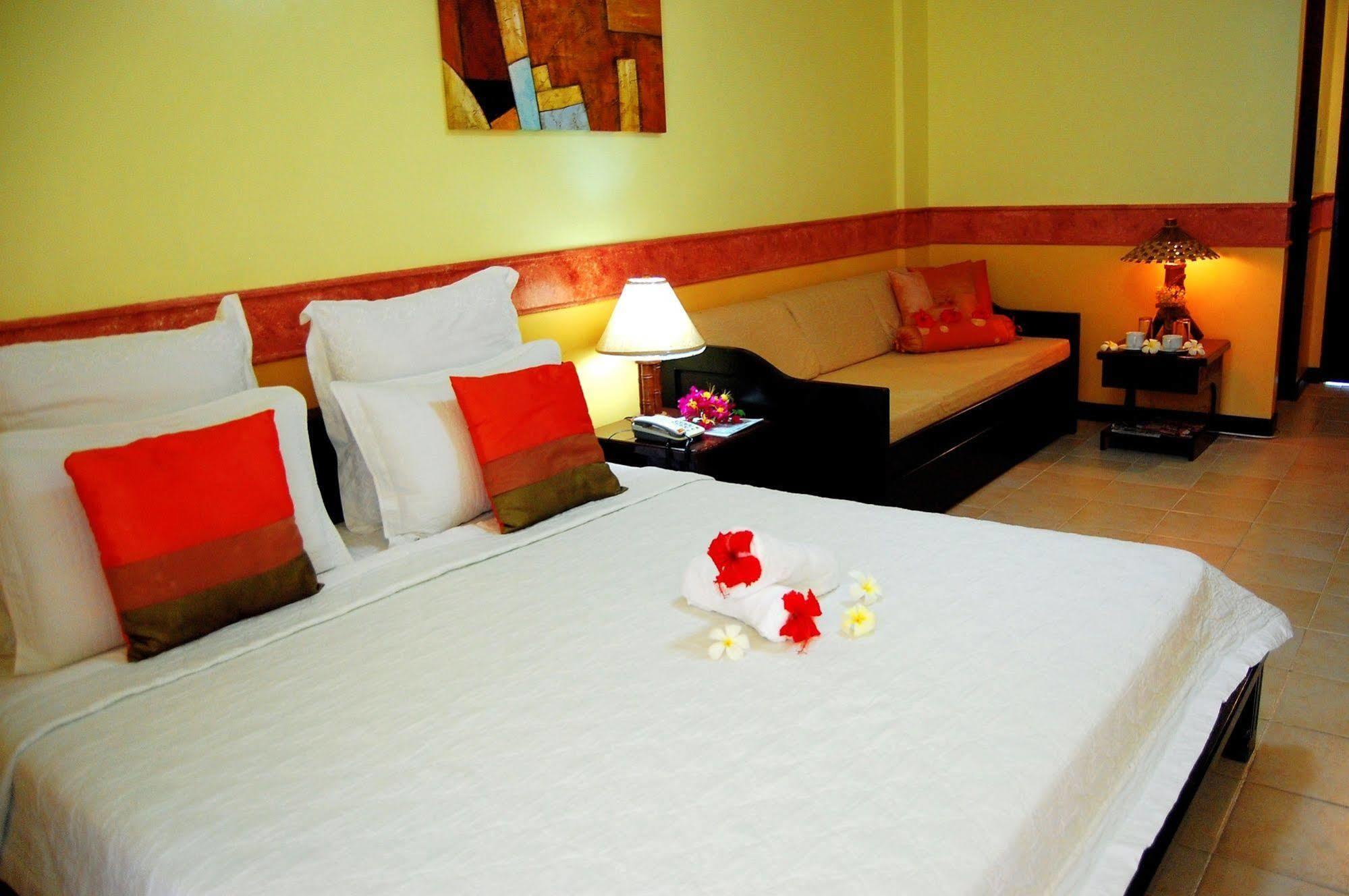 Crystal Paradise Resort Spa & Winery Narra Εξωτερικό φωτογραφία