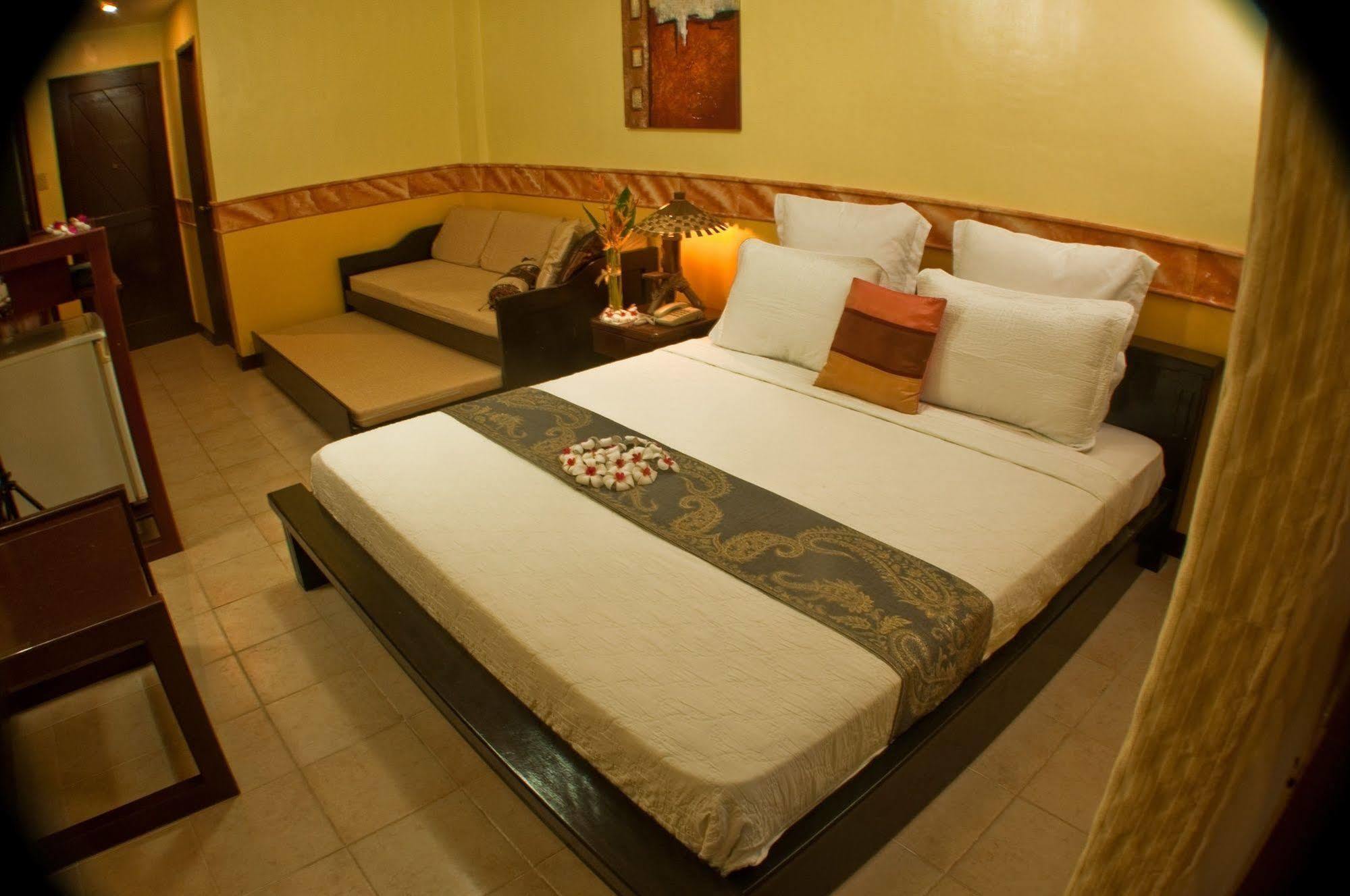 Crystal Paradise Resort Spa & Winery Narra Εξωτερικό φωτογραφία
